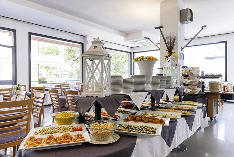 Florida Park Hotel Μπελάρια-Ιτζέα Μαρίνα Εξωτερικό φωτογραφία