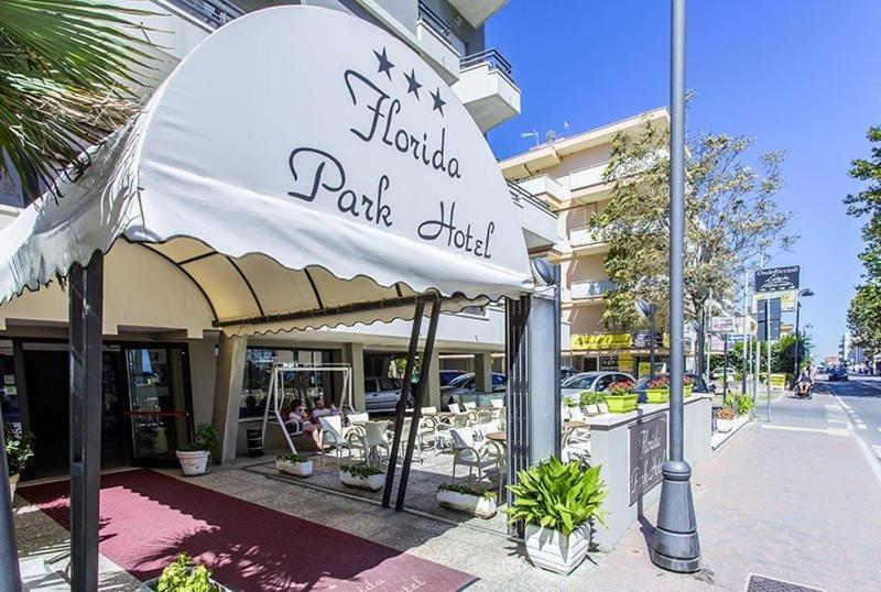 Florida Park Hotel Μπελάρια-Ιτζέα Μαρίνα Εξωτερικό φωτογραφία