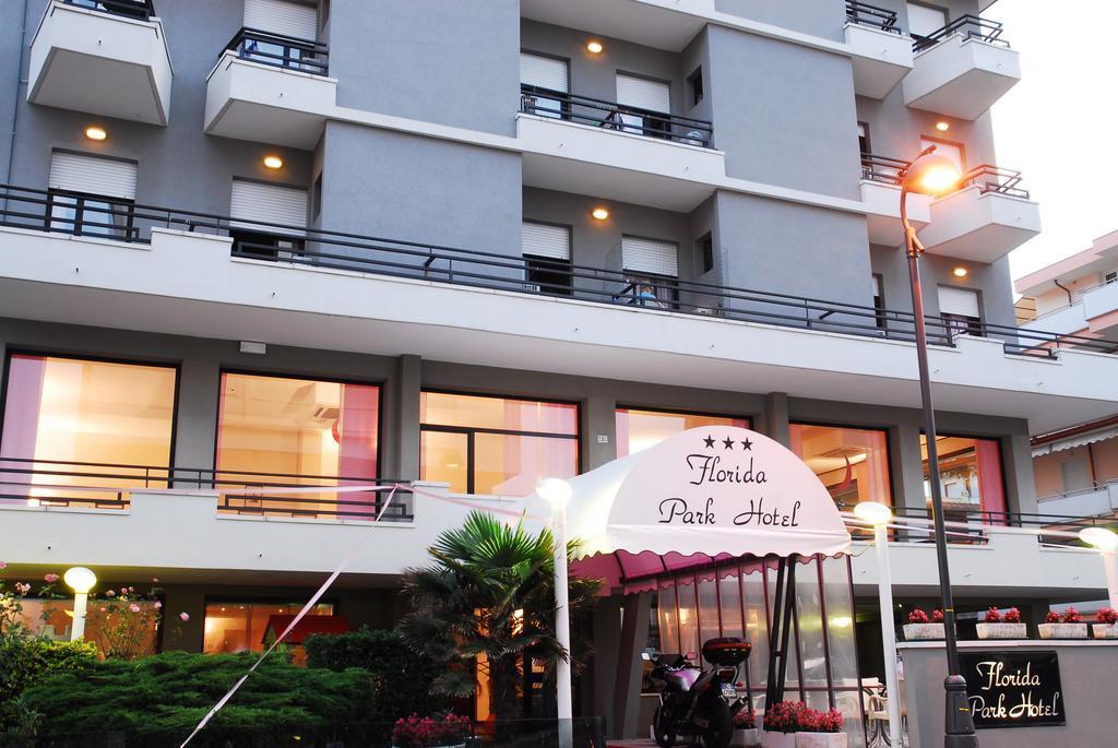 Florida Park Hotel Μπελάρια-Ιτζέα Μαρίνα Εξωτερικό φωτογραφία