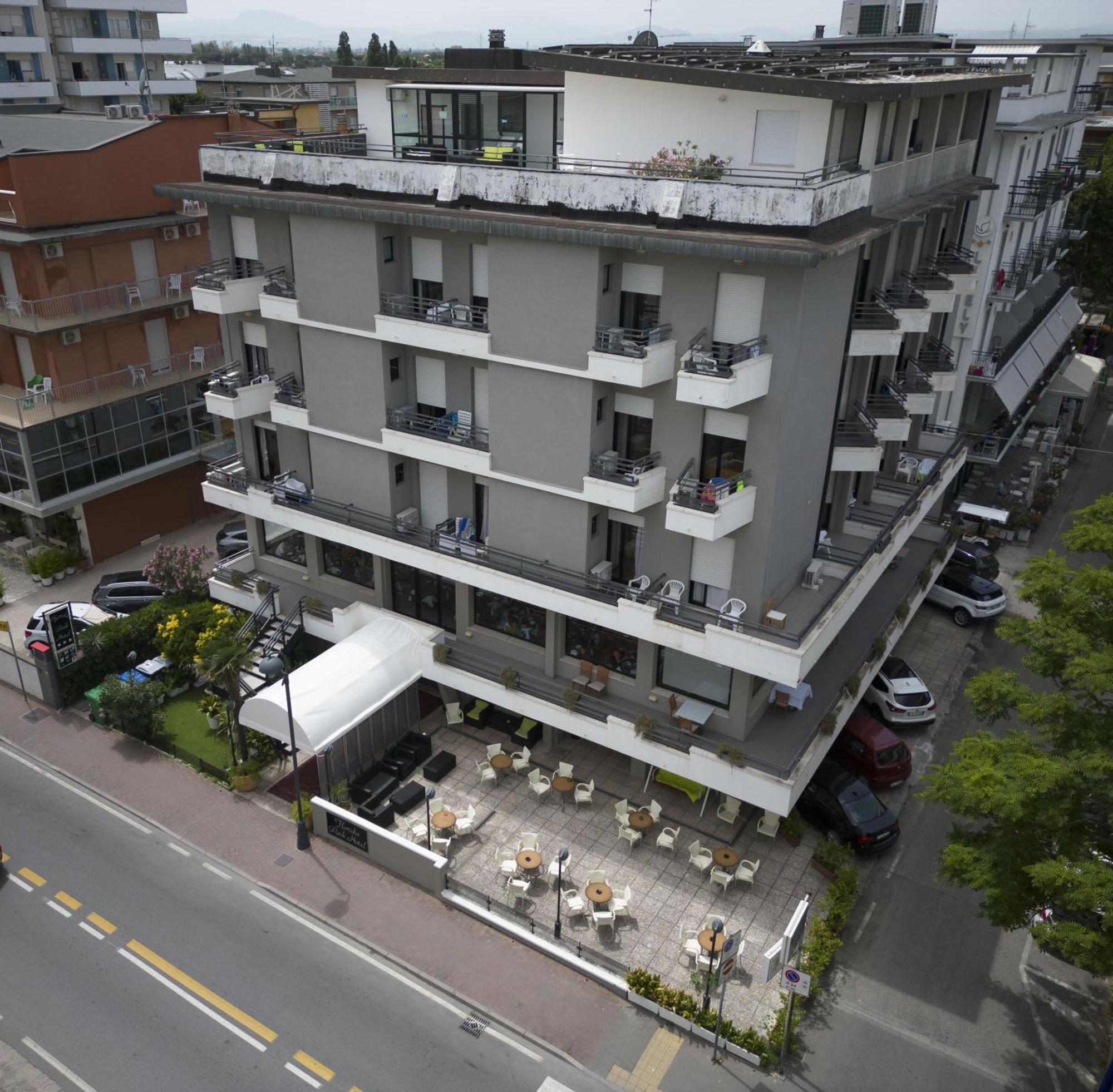 Florida Park Hotel Μπελάρια-Ιτζέα Μαρίνα Εξωτερικό φωτογραφία