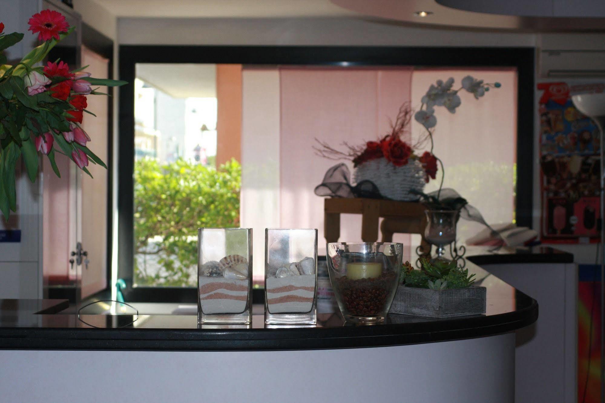 Florida Park Hotel Μπελάρια-Ιτζέα Μαρίνα Εξωτερικό φωτογραφία